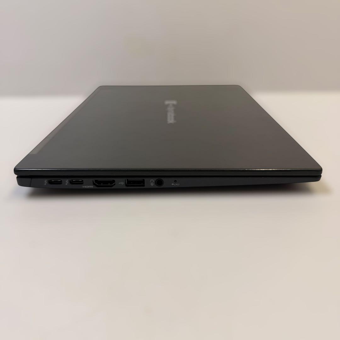 美品 dynabook G83/KW 2023年製 バッテリー最大容量100%