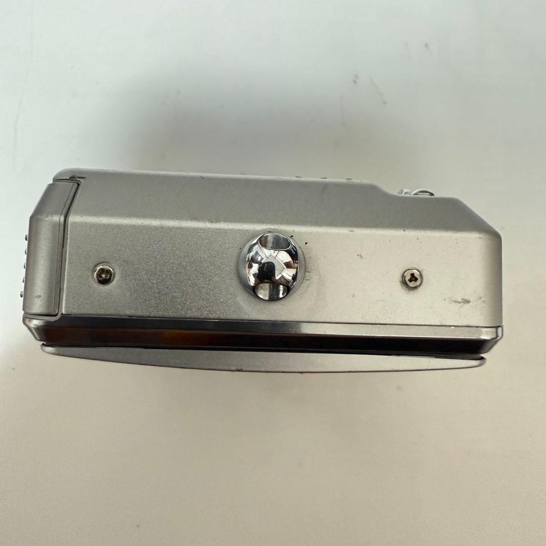 Fujifilm FinePix F420 単4電池稼働 コンパクトデジカメ