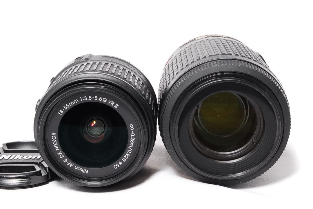 ◆Nikon D5300◆ショット数脅威の54回◆一眼レフカメラ◆レッドカラー◆