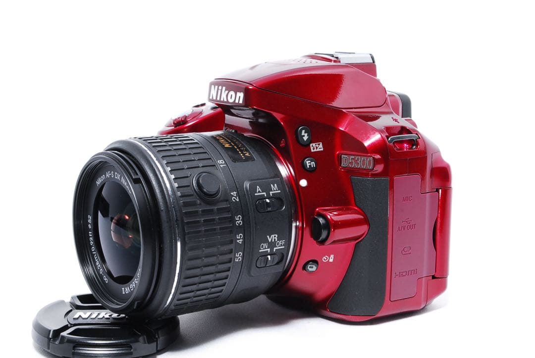 ◆Nikon D5300◆ショット数脅威の54回◆一眼レフカメラ◆レッドカラー◆
