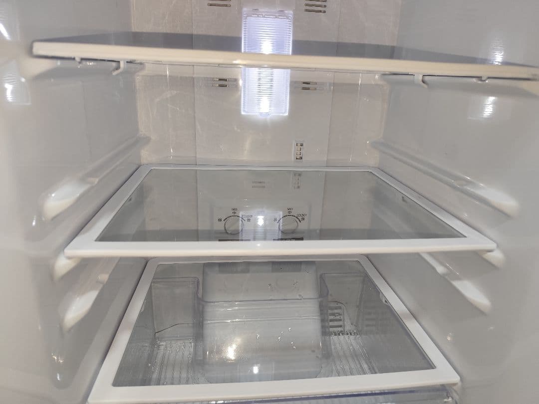 2019年製 冷蔵庫（146L）近隣配送無料＋保証＋設置込