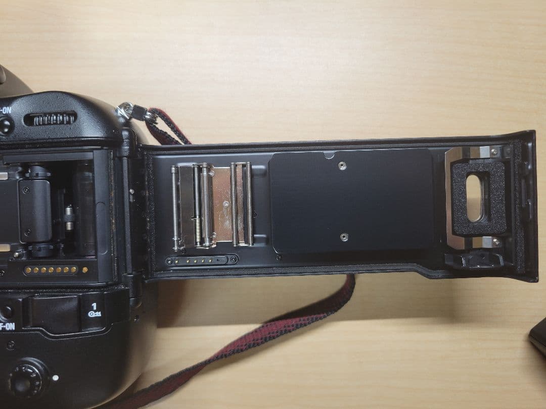 Nikon F5 カメラ本体 動作確認済み