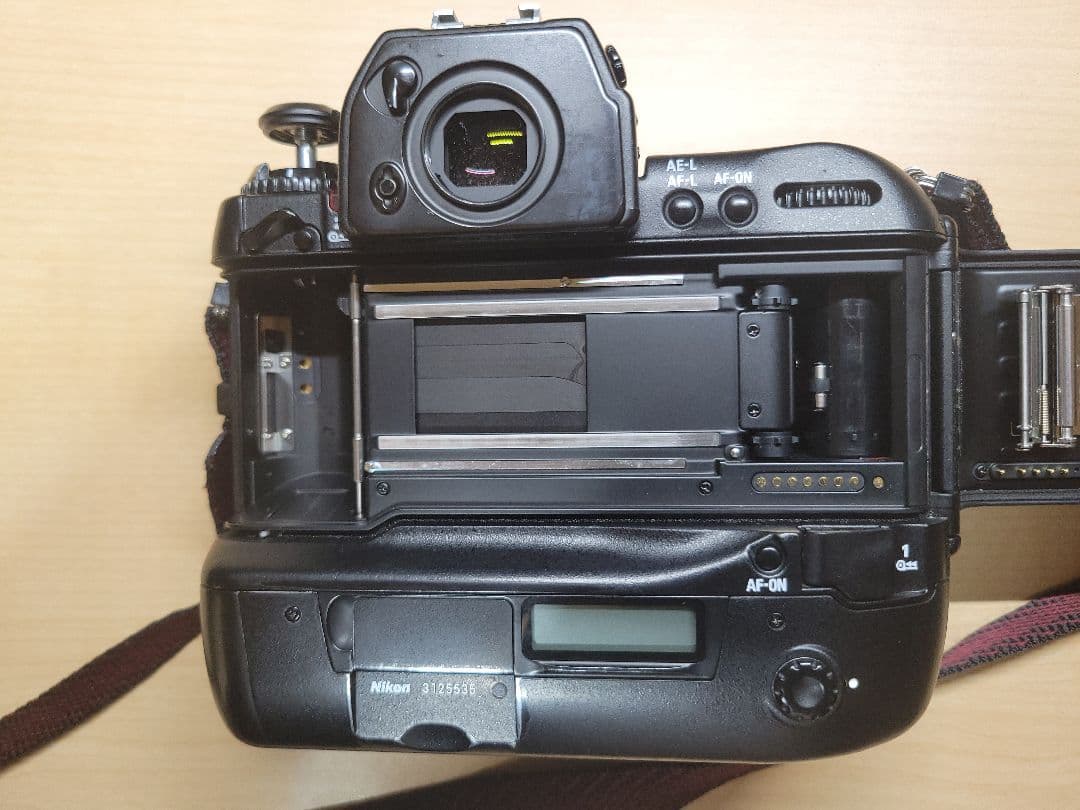 Nikon F5 カメラ本体 動作確認済み