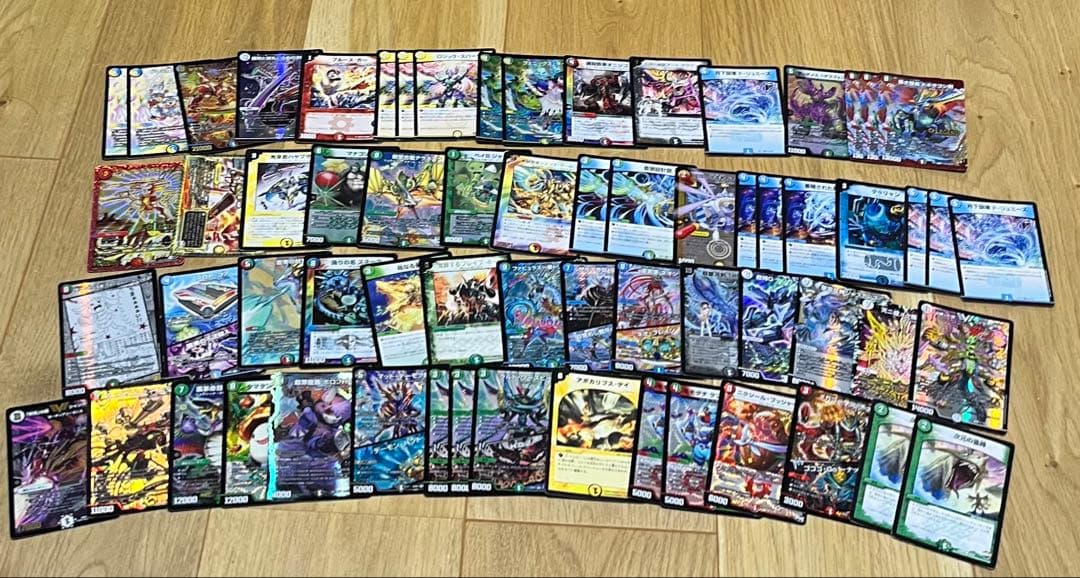【デュエマ 引退品 最安値】デッキ スリーブ プレイマット付き