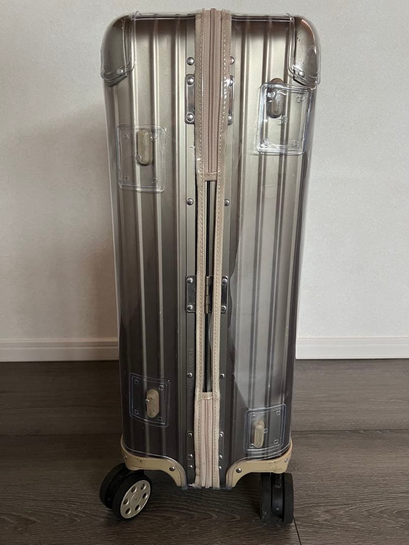 Rimowa Topas Titanium Gold 26リモワ トパス 64L