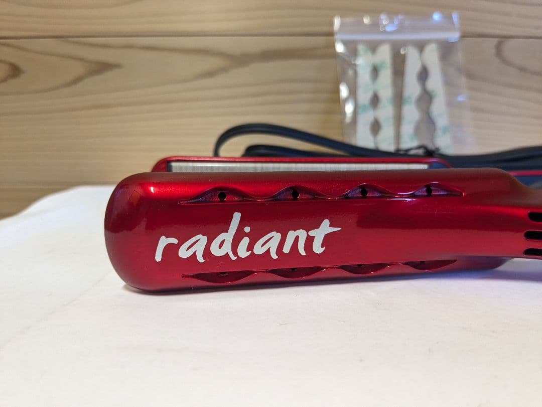 【未使用】radiant ラディアント　LM125-R　ストレートヘアアイロン