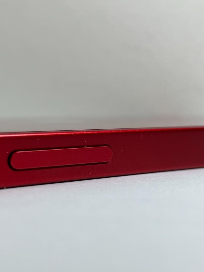 美品　iphone13 256GB 　SIMフリー レッド