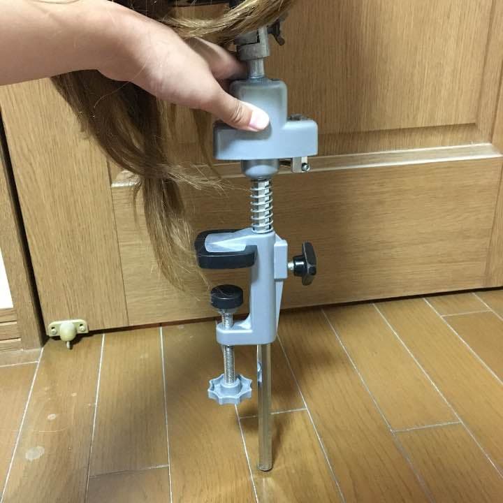 マネキン クランプ
