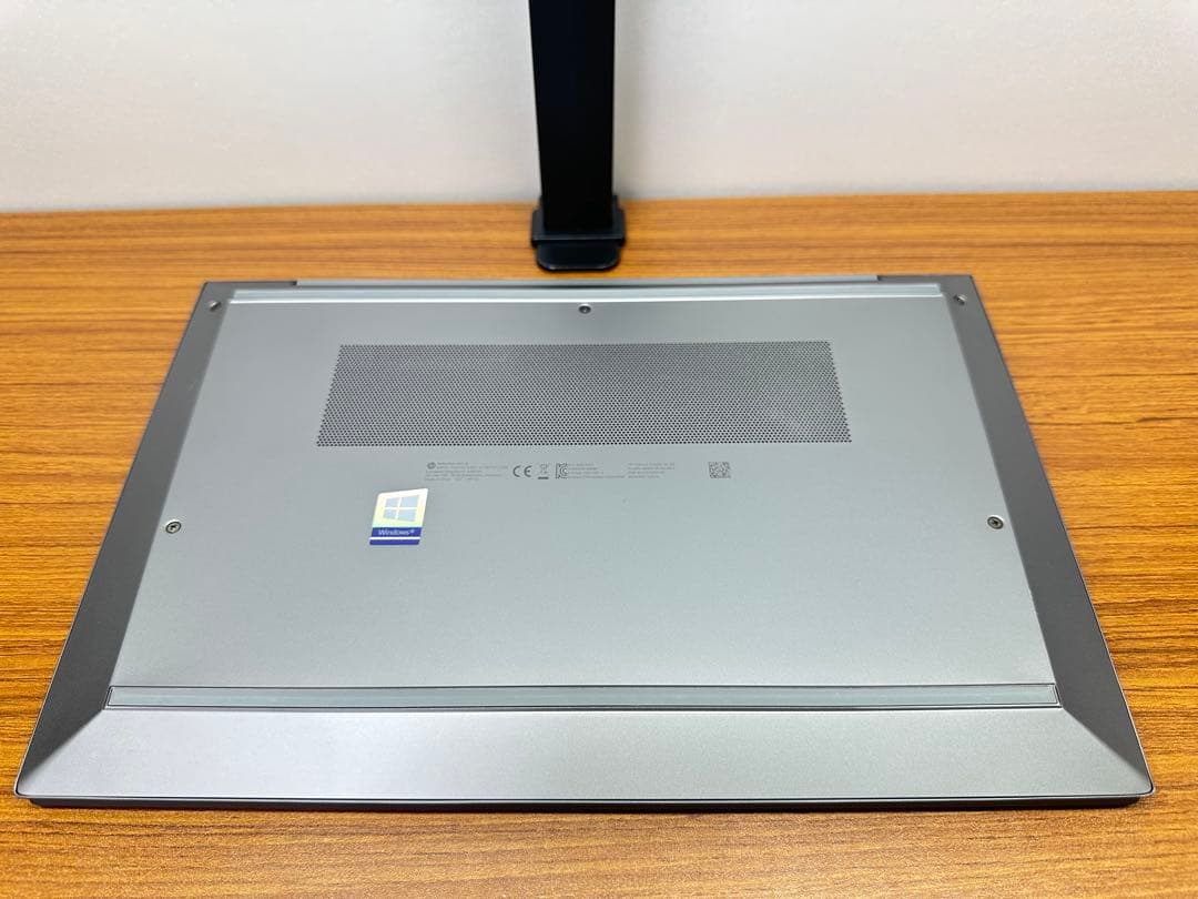 Windowsノート本体 2.HP Zbook 14 FireflyG8 i7-1165G7 16/512