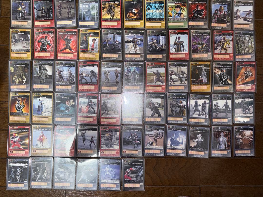 仮面ライダーファイズ カードゲーム カードダス100 キラ含む約１０７枚★乾巧