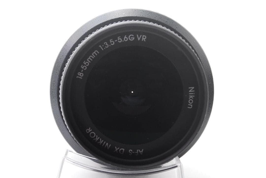 Nikon D5000ダブルズーム手振補正レンズ2本バック付