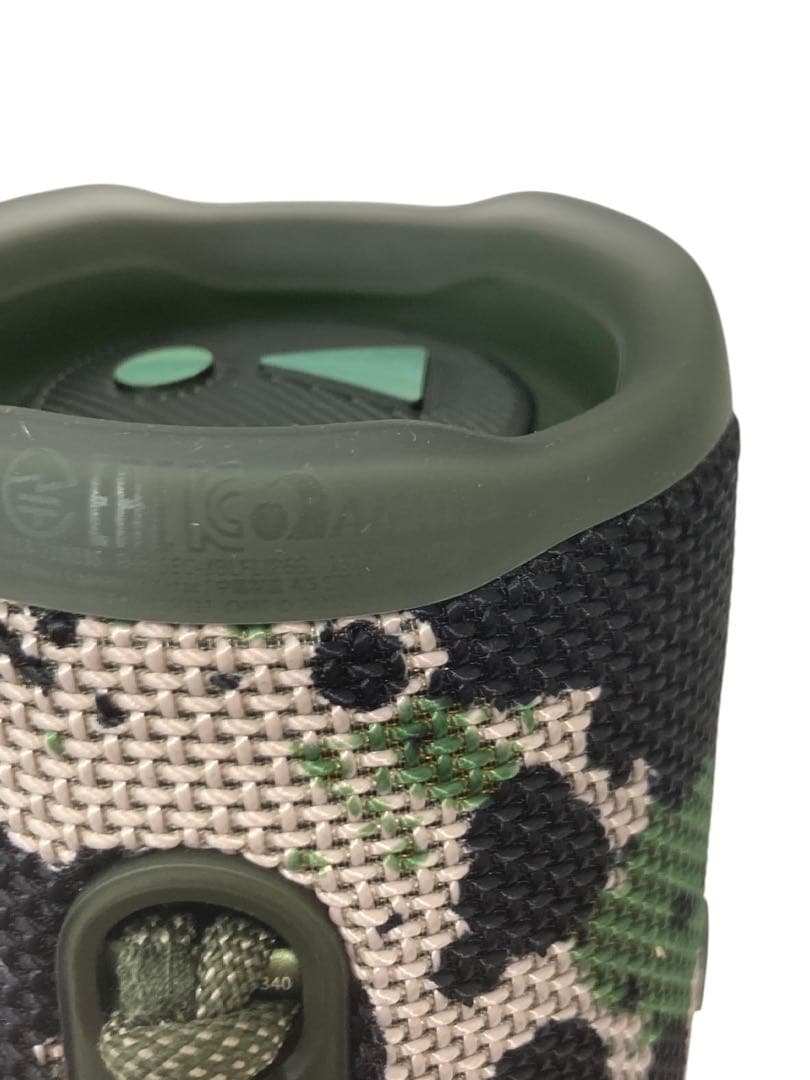 JBL FLIP6 ワイヤレススピーカー 迷彩柄　本体のみ