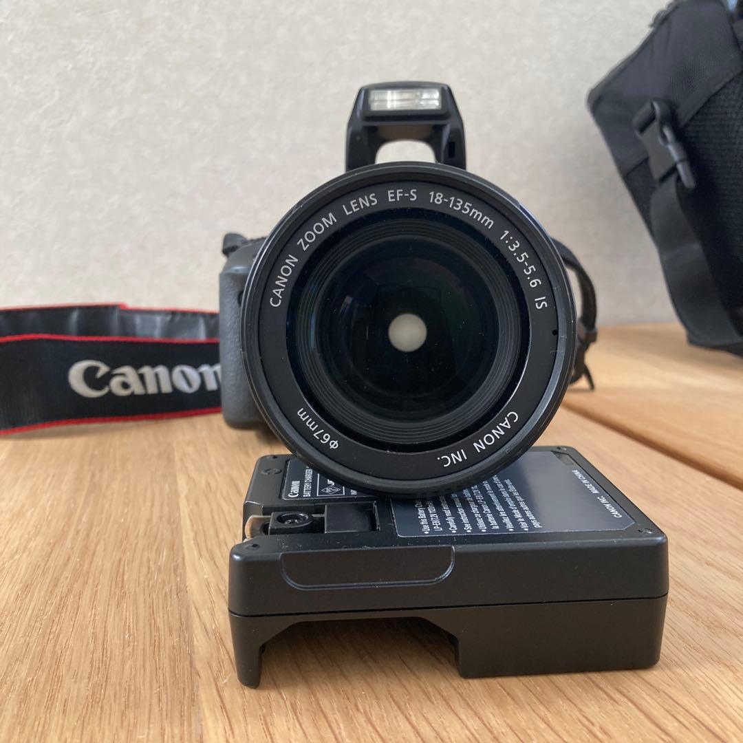 Canon EOS Kiss X4 デジタル一眼レフ 18-135mm