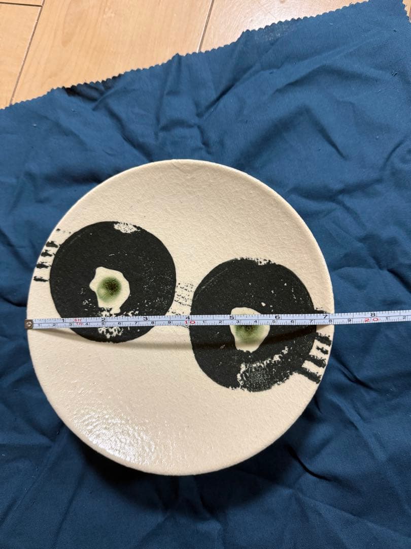 加藤令吉 作 背戸窯 瀬戸赤津焼 黒泥彩文台皿