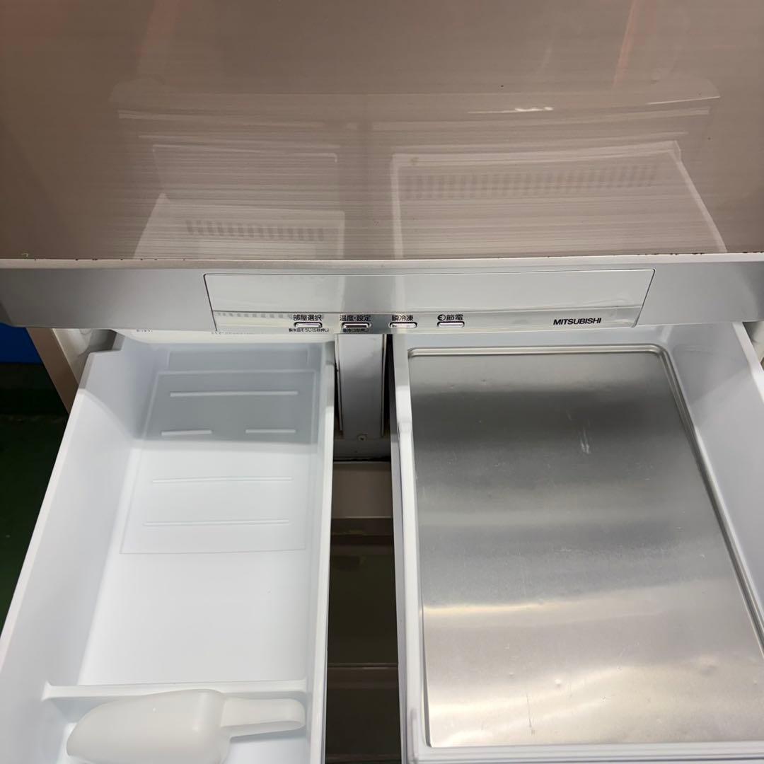 970 オススメ　左開き　三菱　大型冷蔵庫　400L 超　家庭用　単身用　保証付