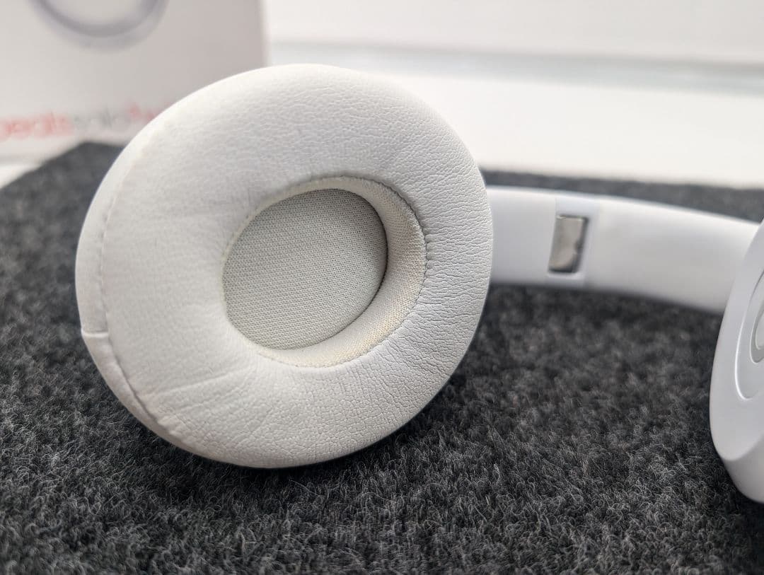 （M.H）beats solo3 wireless ホワイト