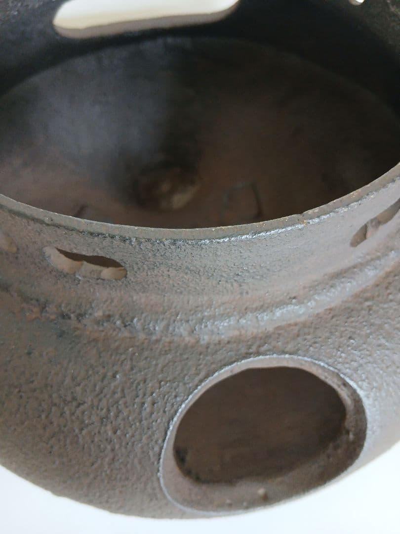 鉄製 茶釜 丸型