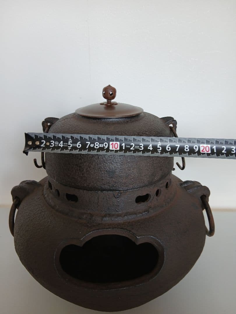 鉄製 茶釜 丸型