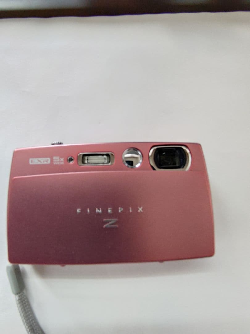 Fujifilm FinePix Z レッド