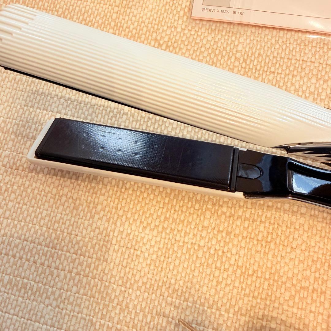 ReFa BEAUTECH RE-AC02A ストレートアイロン