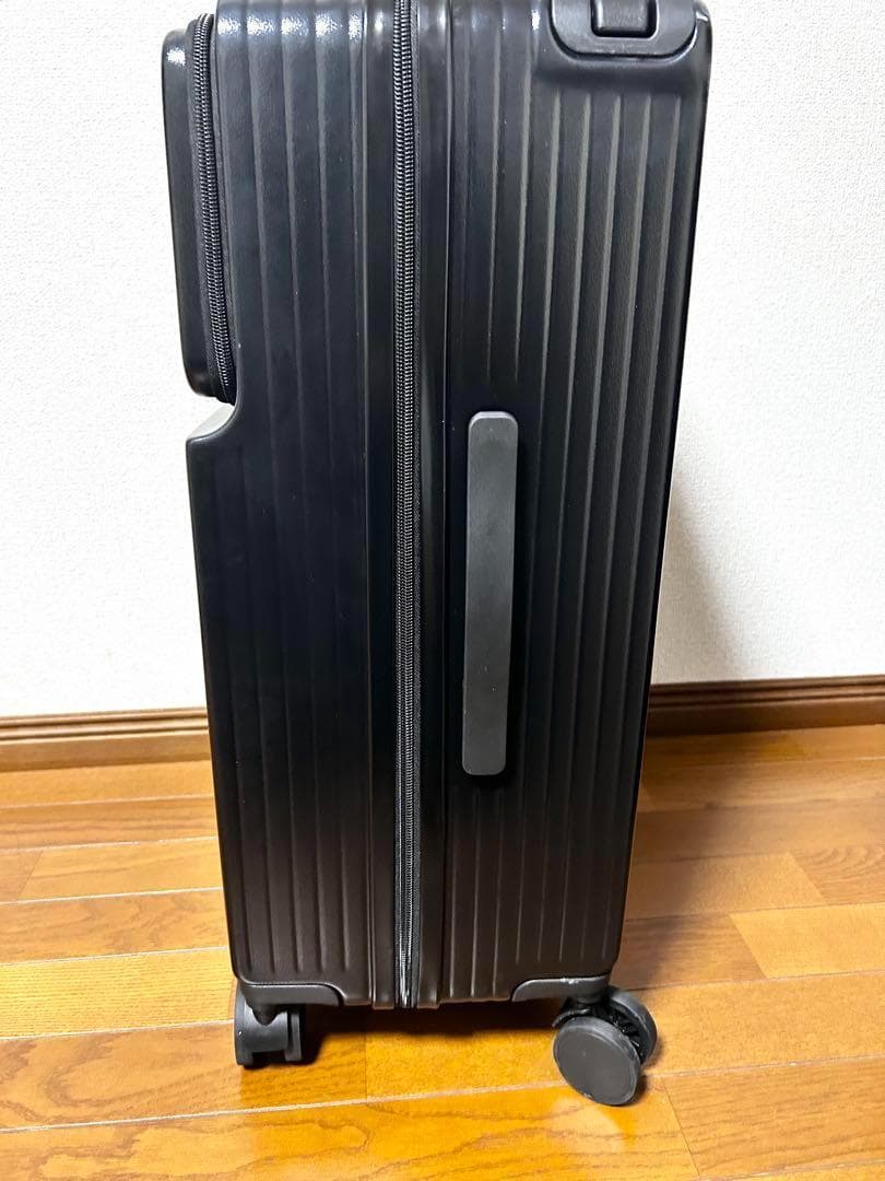 【大幅値下げ】大型スーツケース 大型 前開きUSB 軽量 カップホルダー静音　黒