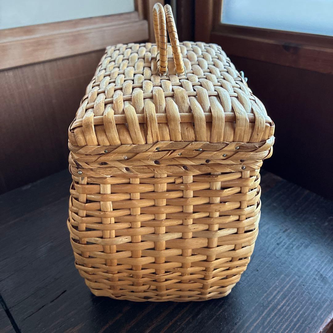 アンティークウィッカーバスケット