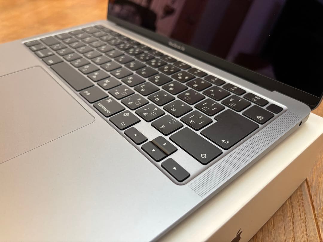 Apple MacBook Air A2337 シルバー