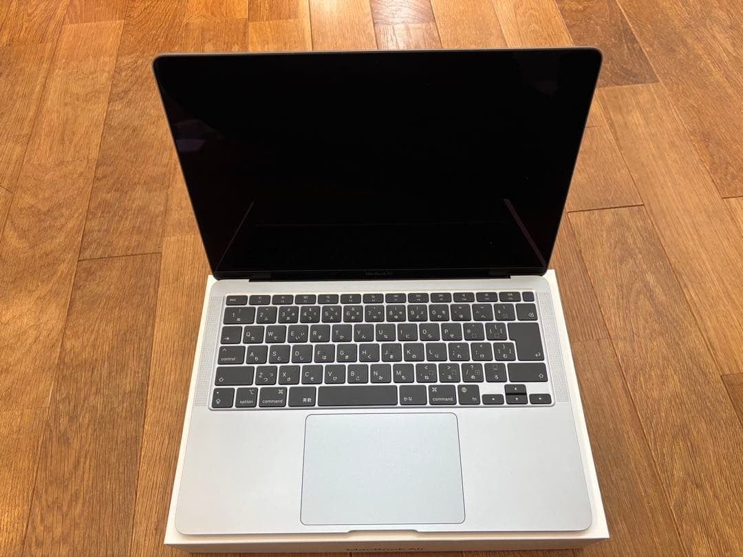 Apple MacBook Air A2337 シルバー