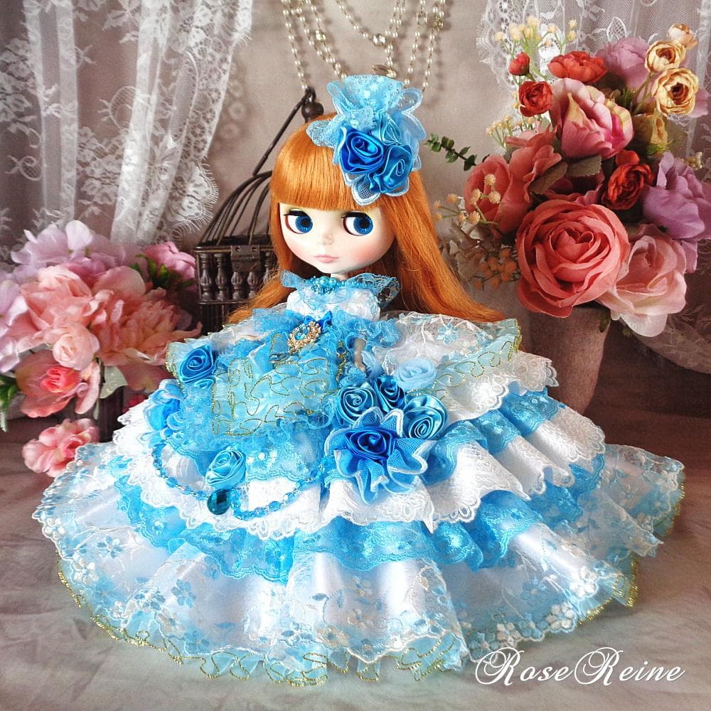 ベルサイユの薔薇 ブルーローズ煌めきのボリュームドールドレス