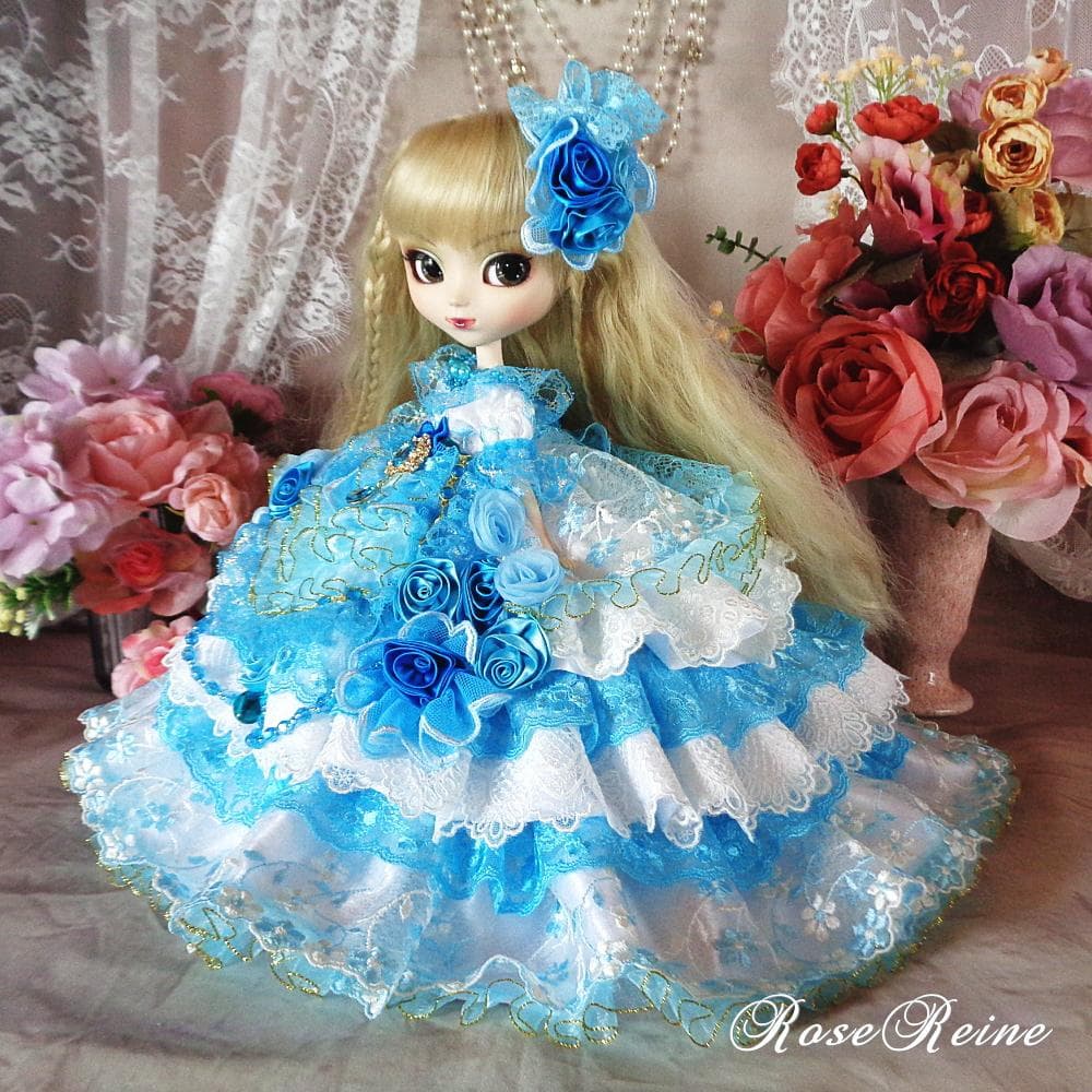 ベルサイユの薔薇 ブルーローズ煌めきのボリュームドールドレス