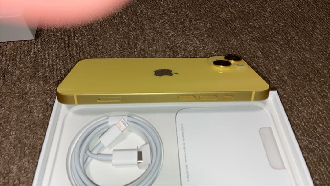 Apple iPhone 14 イエロー本体 128GB 正規新品バッテリー