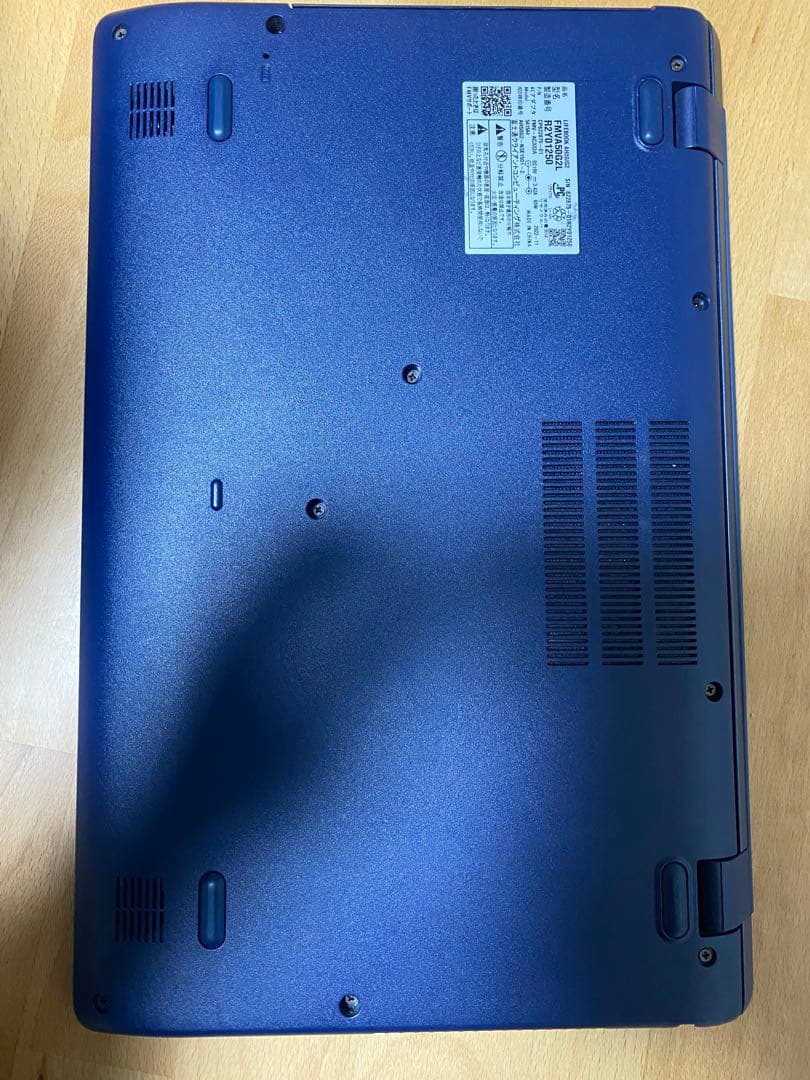 AMD Ryzen 7 5700U ノートPC 8GB RAM