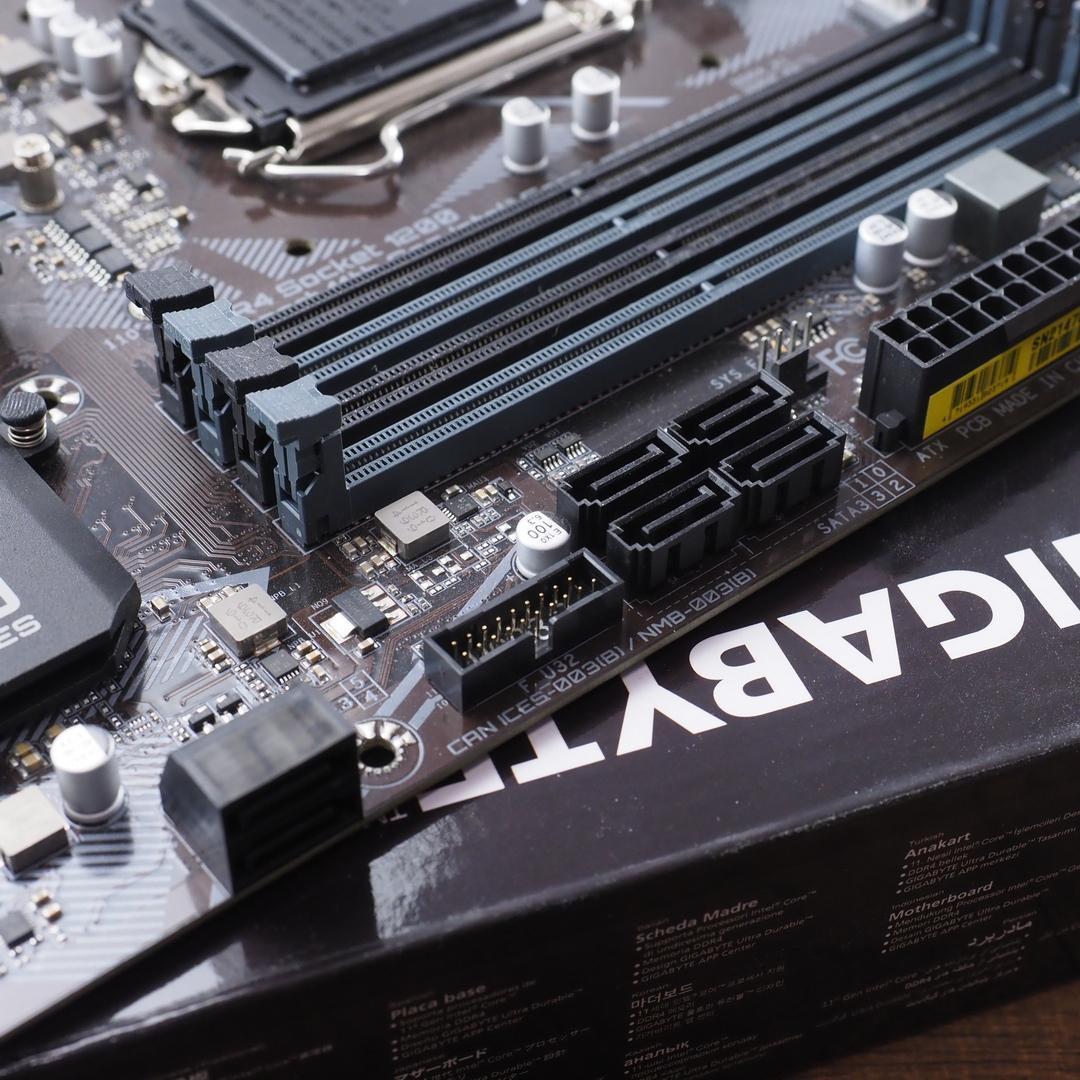 GIGABYTE B560M DS3H V2 Socket 1200 美品