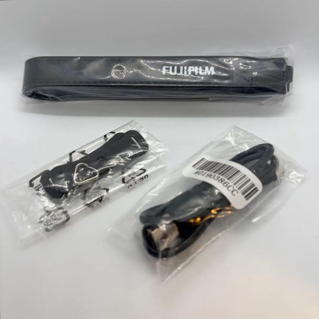【美品】FUJIFILM X100V ブラック 付属品完備