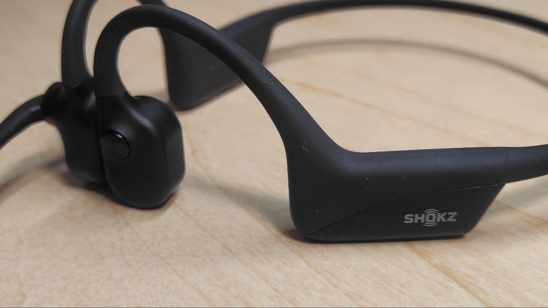 超美品）SHOKZ OPENCOMM 2 骨伝導イヤホン