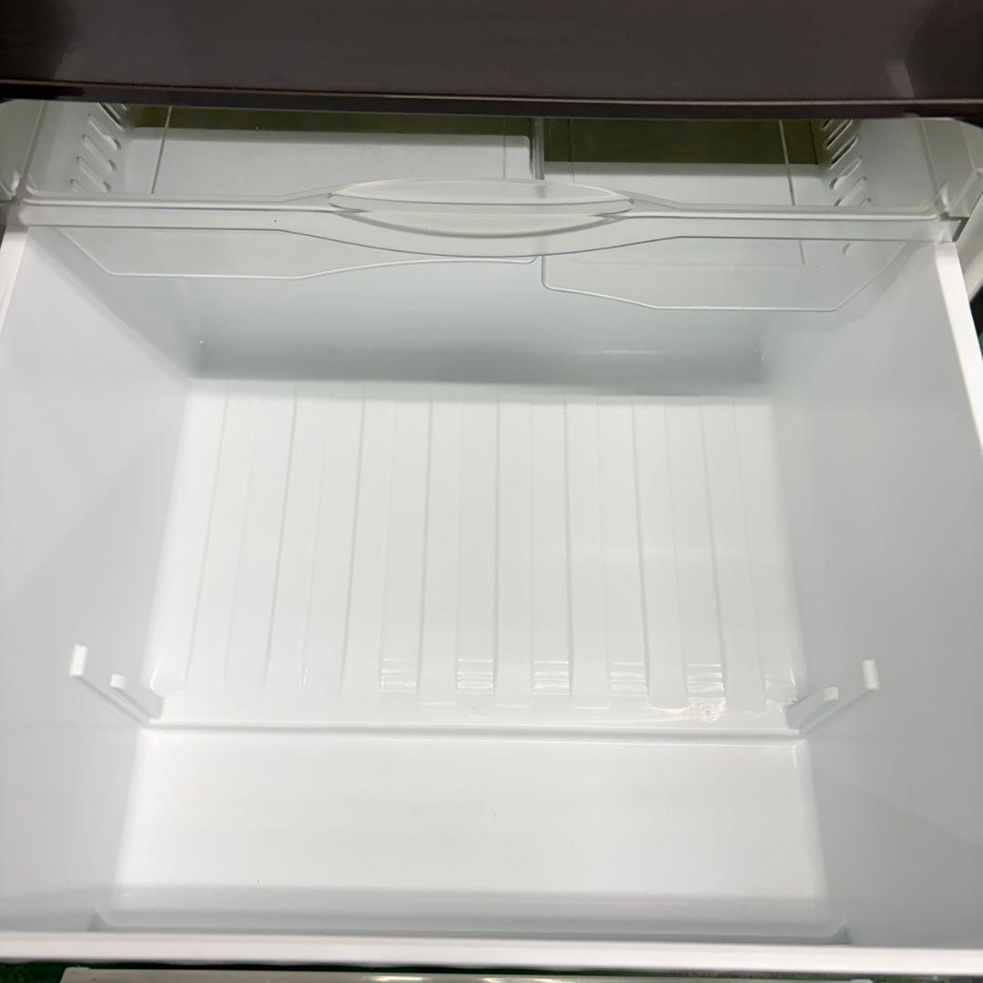 873　おしゃれなブラウンカラー！大型冷蔵庫　自動製氷　365Ｌ　右開き　3ドア
