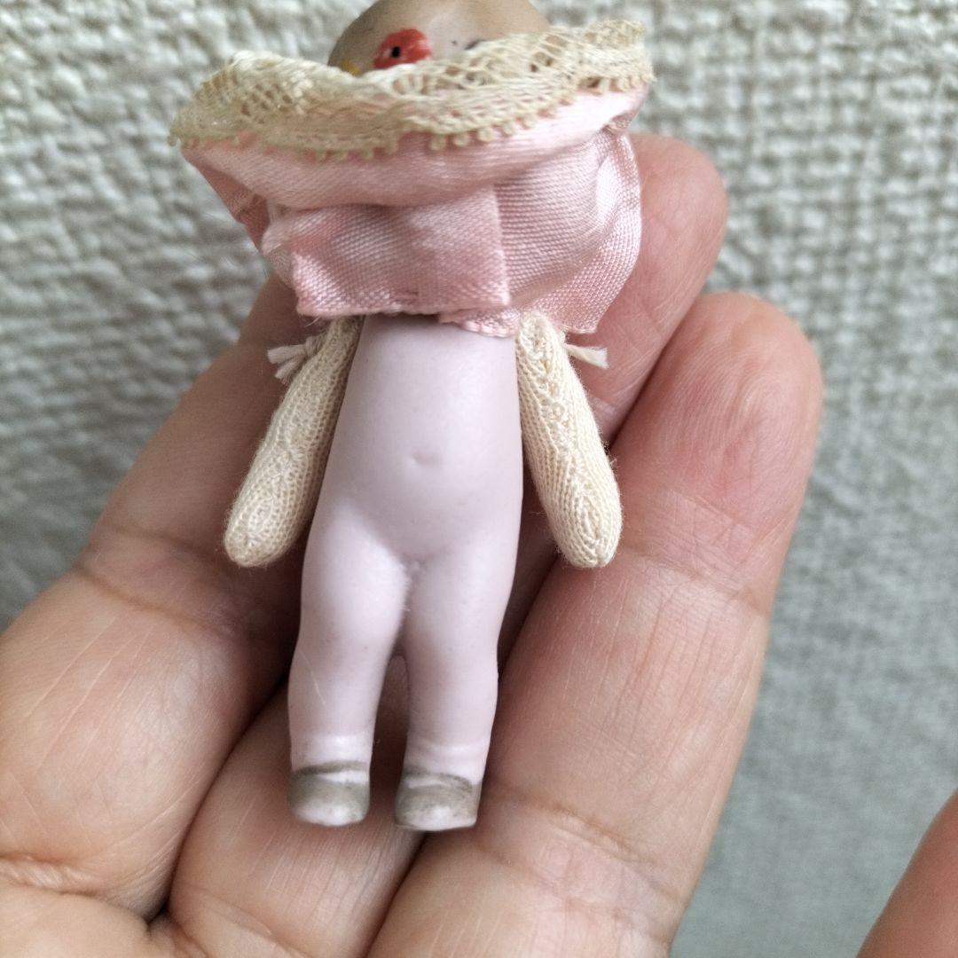 訳あり　ドイツ　アンティーク　HERTWIG ミニチェア　ビスクドール　花冠の子