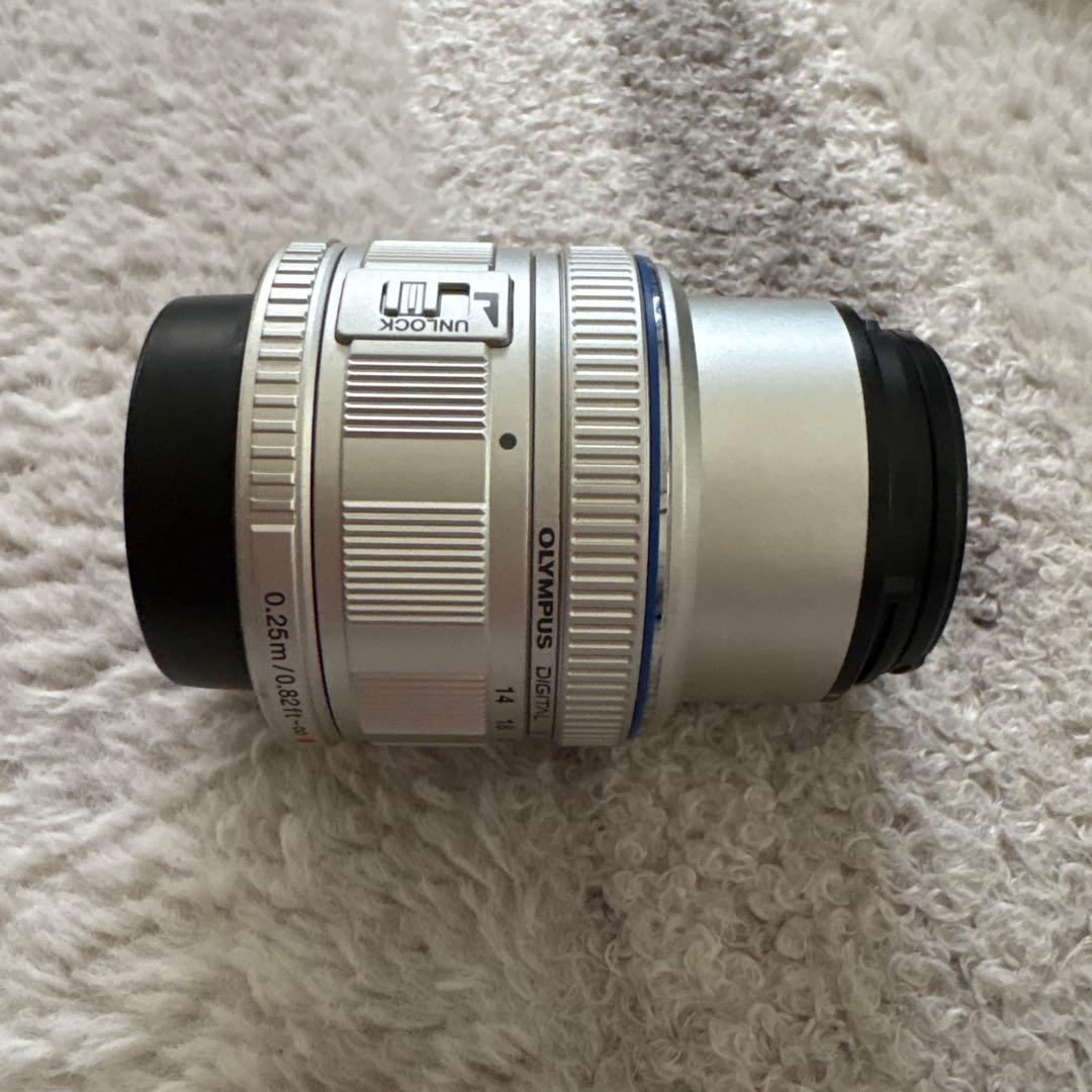 OLYMPUS E-PL1S ミラーレス一眼 ホワイト
