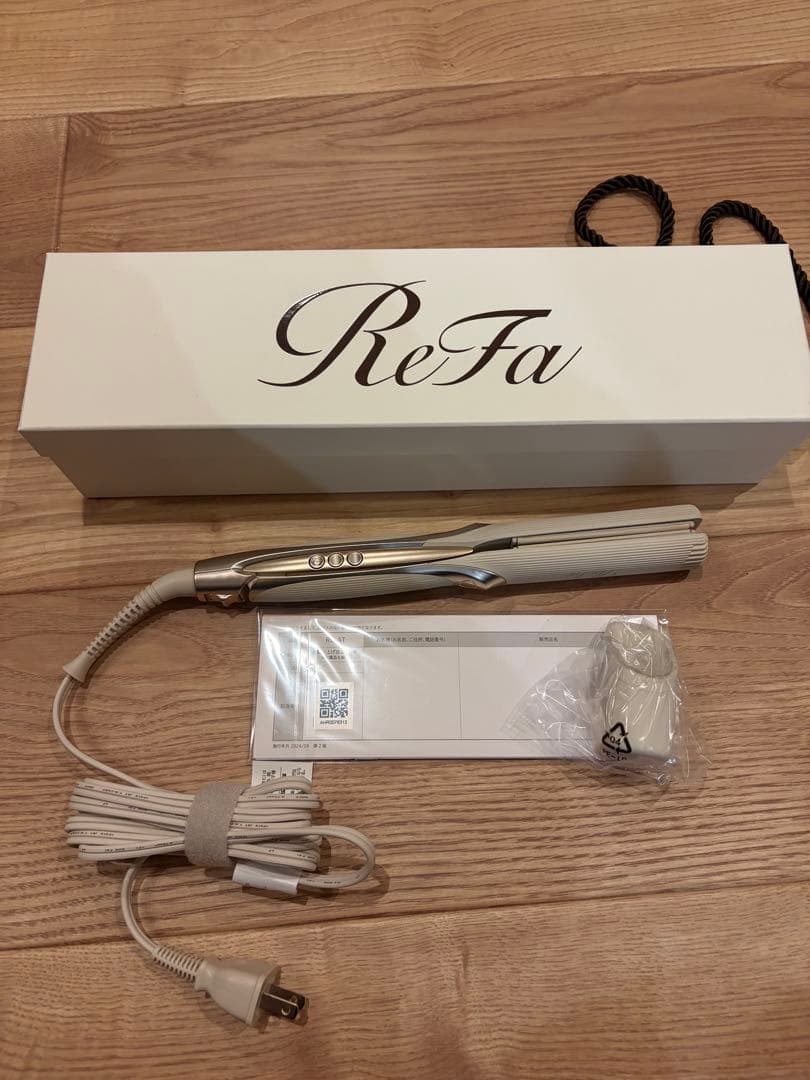 わかめさま専用　ReFa ストレートヘアアイロン プロ　アイボリー