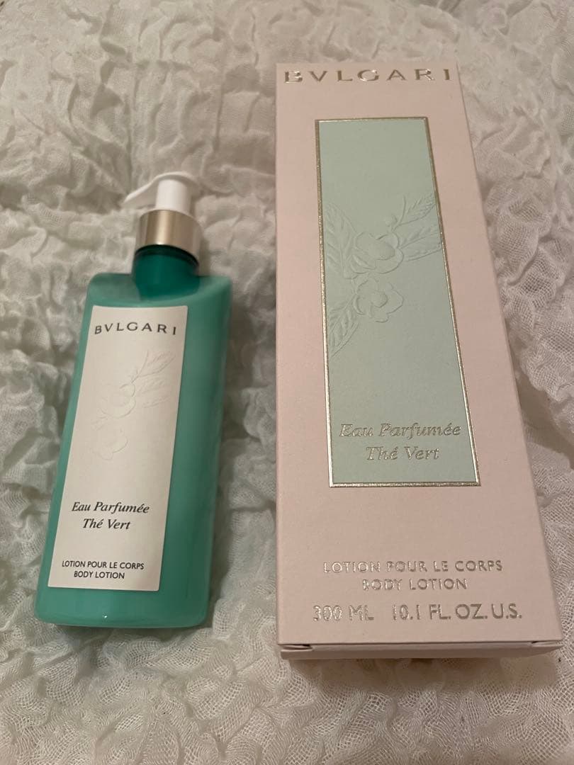 BVLGARI ボディローション 300ml 箱付き