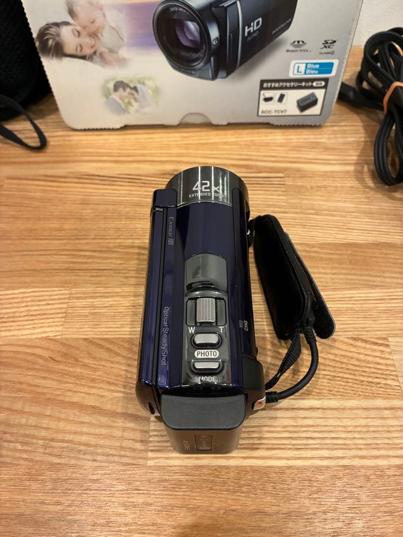 【美品】SONY HDR-CX180 ハンディカム