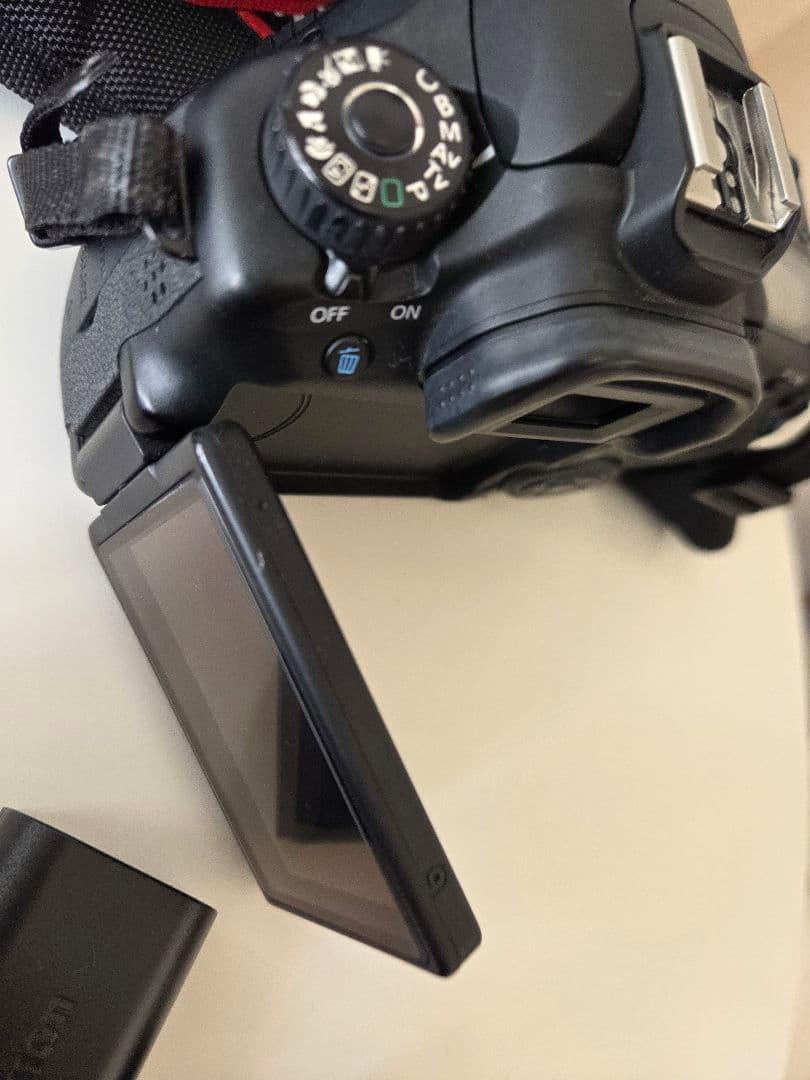 Canon　EOS 60D 一眼レフカメラ　ケース　レンズ　取り扱い説明書