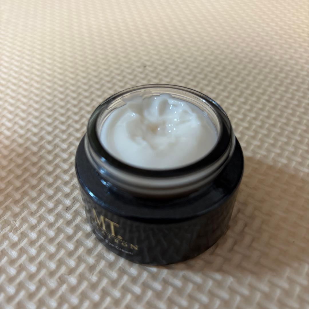 ティアラ❤️ MT ステムアイクリーム　20g スパチュラ付き