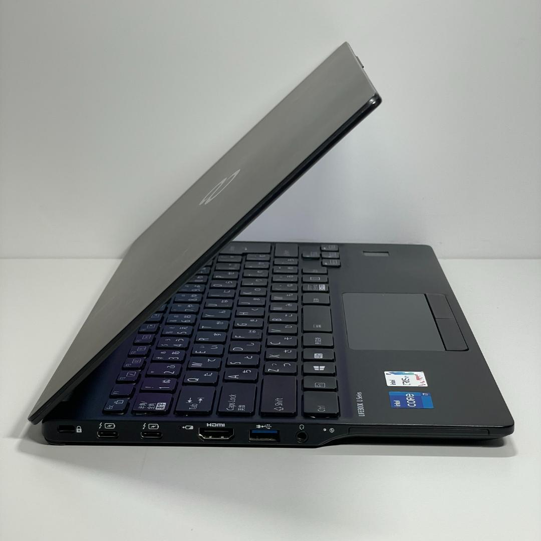 第11世代 i7 LIFEBOOK U9311 ノートPC 薄型 軽量 SSD