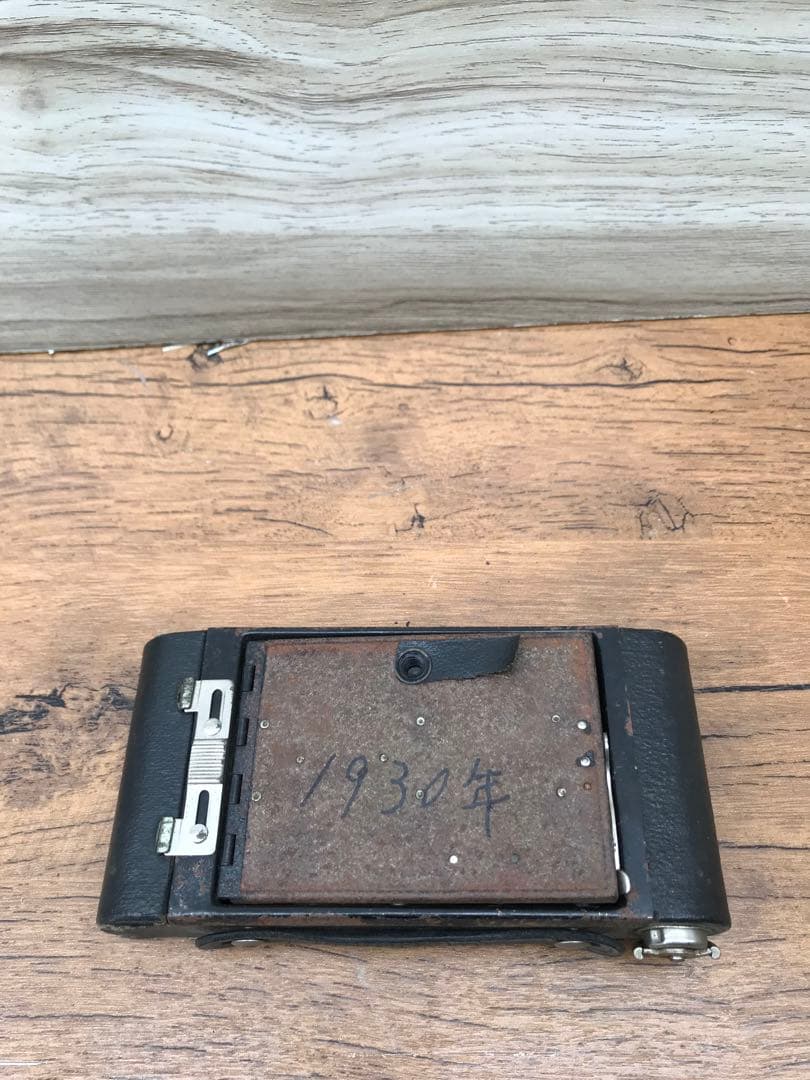 フィルムカメラ NO.2 FOLDING AUTOGRAPHIC BROWNIE (F155)
