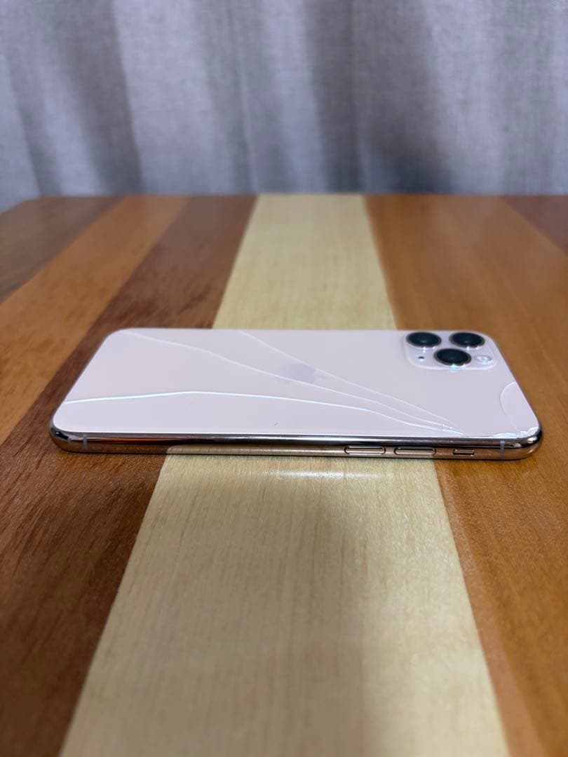 Apple iPhone11Pro 本体 256GB ゴールド
