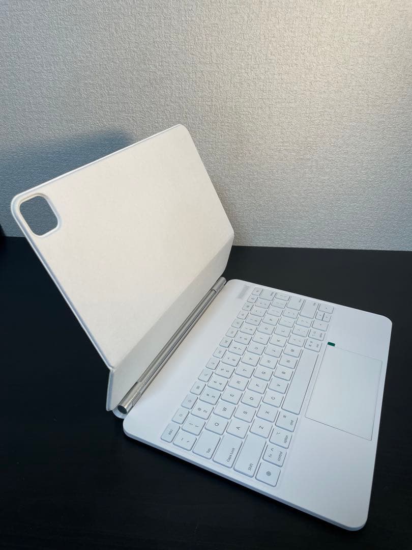 ipad Air、iPad proキーボード ケース、13、12.9インチ白い