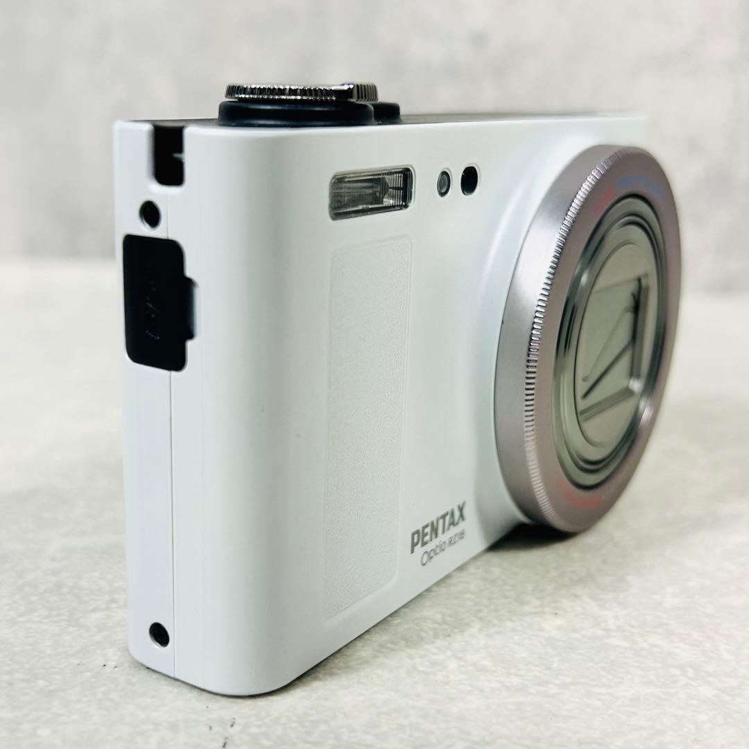 【美品】PENTAX Optio RZ18 ホワイト　コンパクトデジタルカメラ