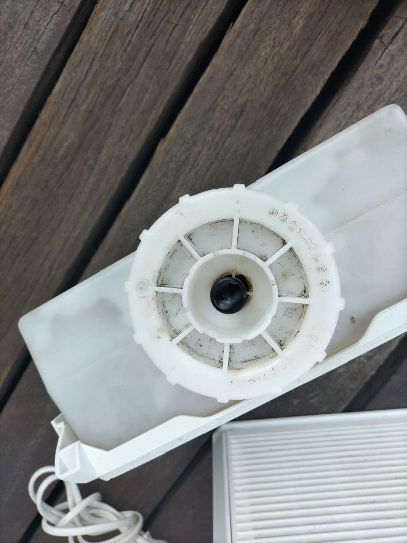21年製　ダイキン　空気清浄機　MCK55XE8-W