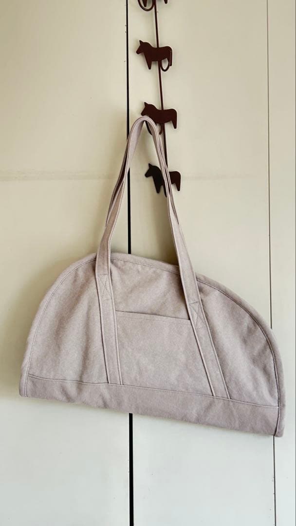 犬キャリーバッグ ❤︎THE BESS / お抱えバッグ / Mサイズ ❤︎【新品】